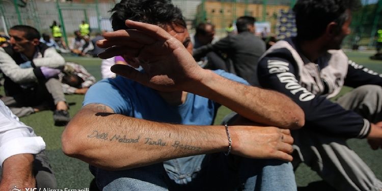 مشاور دبیرکل ستاد مبارزه با موادمخدر در امور درمان با اشاره به بهره‌گیری از هوش مصنوعی در درمان اعتیاد، گفت: شخصی‌سازی درمان معتادان با هوش مصنوعی امکان‌پذیر است.