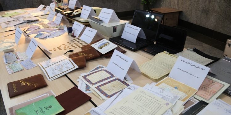 رئیس پلیس آگاهی فراجا با اشاره به کشف ۲۲ هزار فقره انواع اسناد جعلی و کالای تقلبی، گفت: وقوع جرایم جعل در کشور ۲۵ درصد کاهش یافته است.