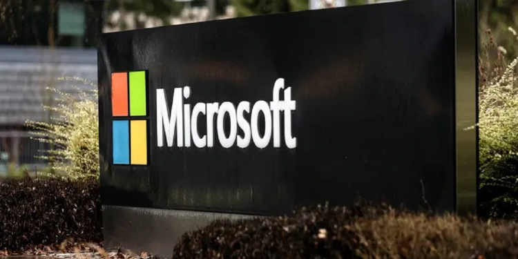 قطعی سرویس ابری مایکروسافت به دلیل آسیب فیبر نوری در دریای سرخ