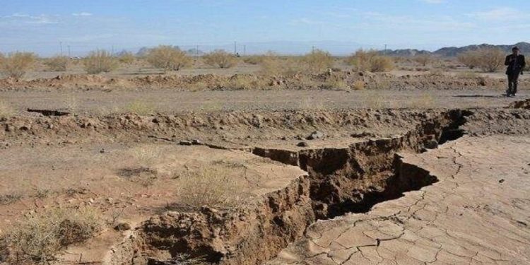 فاجعه خاموش در قم؛ خاکی که دیگر جان ندارد