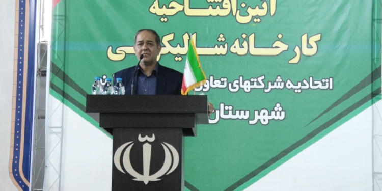 معاون وزیر جهاد کشاورزی و مدیر عامل سازمان مرکزی تعاون روستایی کشور از آغاز خرید توافقی برنج در استانهای شمالی کشور خبر داد.