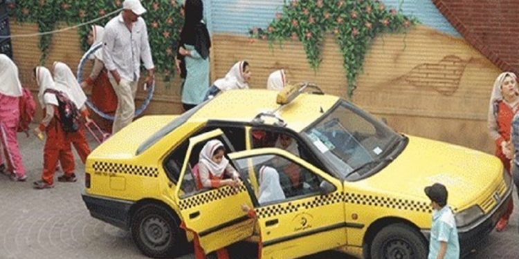 ثبت‌نام ۲۴ هزار دانش‌آموز تهرانی در سامانه سرویس مدارس