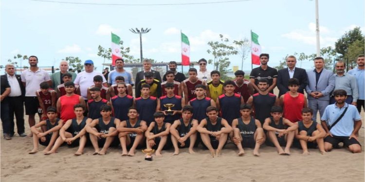 کاسپین نور قهرمان گروه نخست هندبال ساحلی نوجوانان کشور