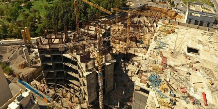 برج‌های دوقلوی خرم آباد ویترینی از وعده‌های محقق‌نشده