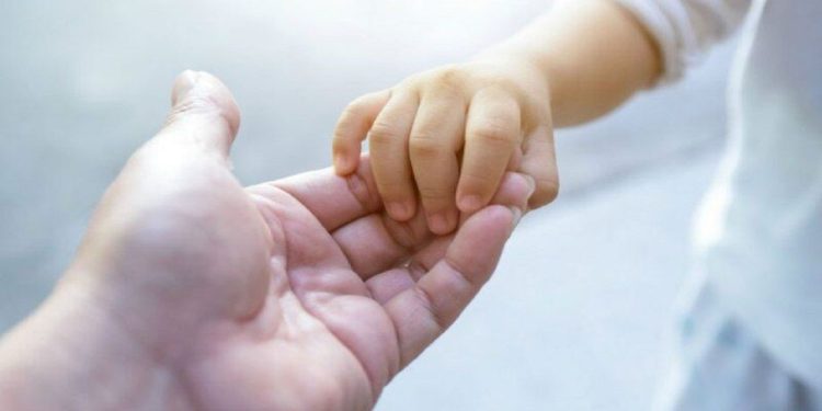 صف طولانی فرزندخواندگی در قم