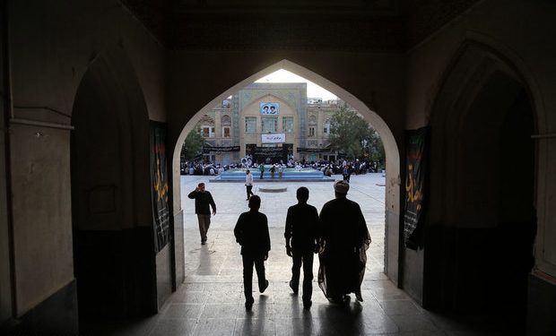 آیین شروع سال تحصیلی حوزه‌های علمیه در قم آغاز شد