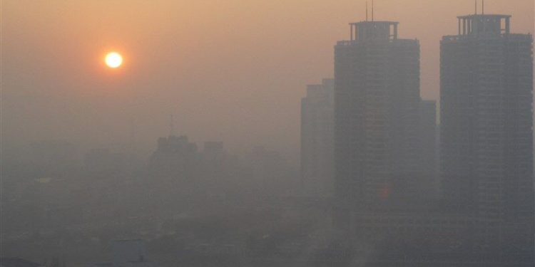 تهران نفس نمی‌کشد؛ آلودگی هوا در وضعیت نارنجی