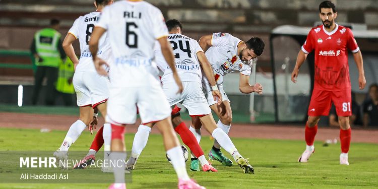 خرید پرسپولیس در آستانه تبعید به نیمکت