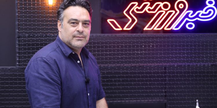 حمله مربی اسبق استقلال به قلعه نویی و فدراسیون: برزیل و آرژانتین التماس می‌کنند تا در کافا بازی کنند!