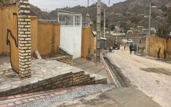 بازسازی معابر ۱۲ روستای بخش مرکزی آبیک