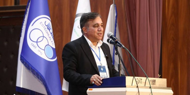 مهلت تاجرنیا در استقلال چند روز دیگر تمام می‌شود؟