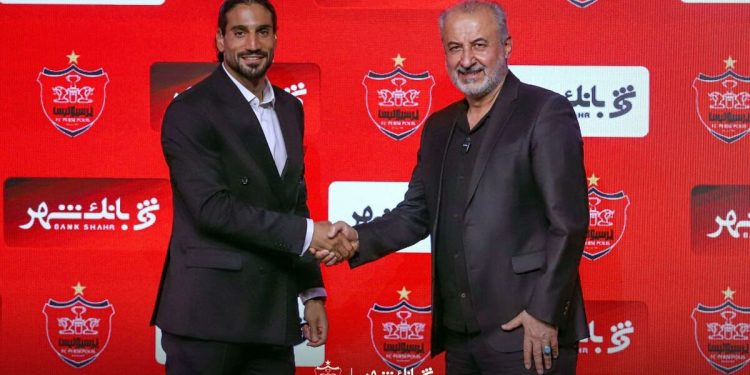 خرید جنجالی پرسپولیس را هیچ کس گردن نگرفت!