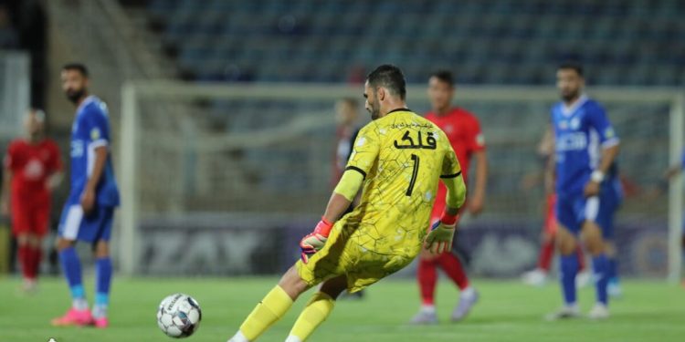 شیرجه آنتونیو آدان با چشمان کاملا بسته +عکس