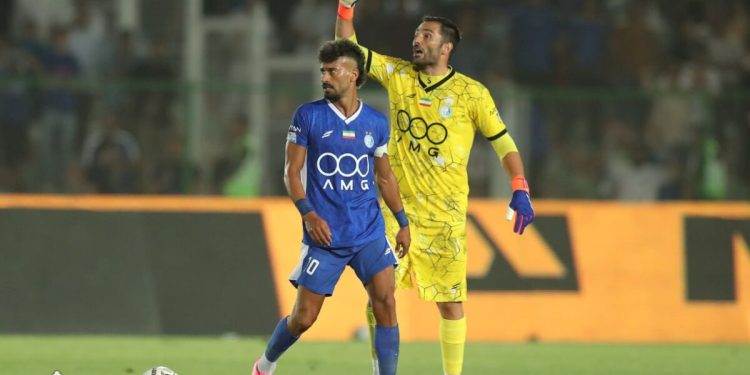 تقابل جذاب ستاره‌های بارسلونا و رئال مادرید در استقلال!