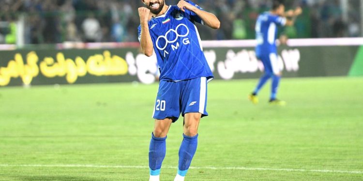 نه خریدهای گرانقیمت خارجی، نه نام‌های بزرگ تمدیدی؛ ستاره استقلال حالا ملی پوش است!