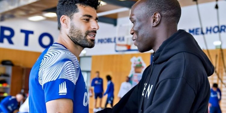 هایجک بزرگ استقلال به پرسپولیس؛ مهاجم کامرونی با آبیها به توافق رسید؟ +عکس