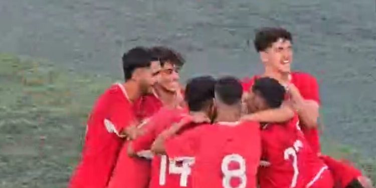 پرسپولیس ۳ – استقلال ۰/ آسمان دربی قرمز شد