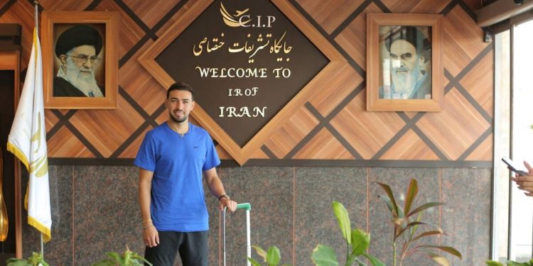 ستاره استقلال به تلویزیون بارسلونا رفت! 