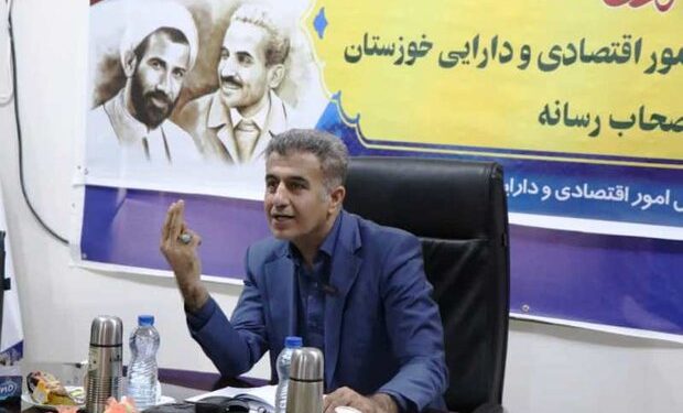 سایه اقتصاد دولتی از سر خوزستان برداشته شود