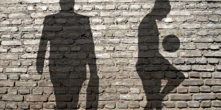 آفتاب آمد دلیل آفتاب؛ پول مفت فوتبال زیر زبان زالوها