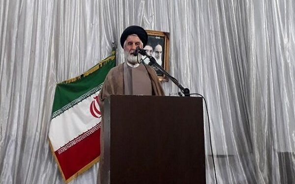 اتحاد مقدس ملت ایران رمز تحقق آرمانهای انقلاب اسلامی است