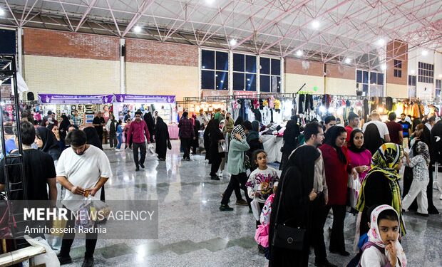 برپایی نمایشگاه پاییزه با اجناس تنظیم بازار در زاهدان