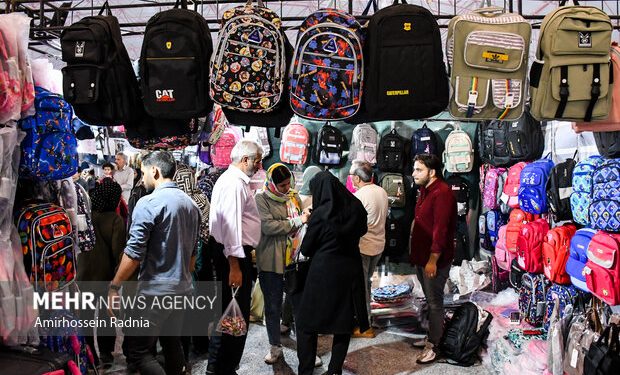 نمایشگاه فروش پاییزه در زنجان آغاز به کار کرد