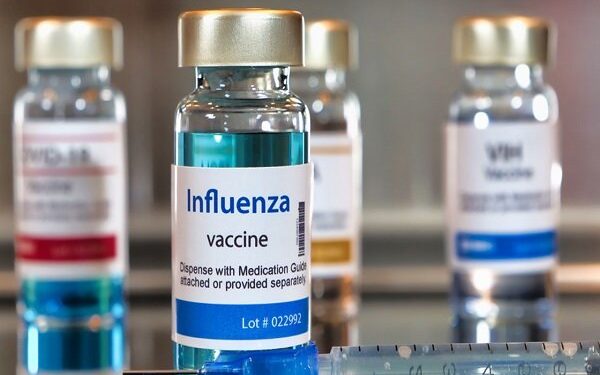 توزیع واکسن آنفلوآنزا در ایلام آغاز شد