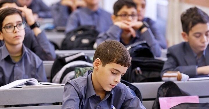 ۶۶۶۲ دانش آموز تحت حمایت کمیته امداد استان زنجان هستند