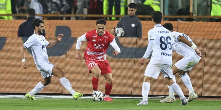 هافبک ملی‌پوش پرسپولیس بالاخره آماده بازی شد