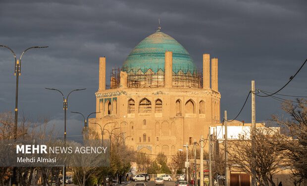 مرمت آثار معماری مکشوفه از کاوش‌های باستان‌شناسی در ارگ تاریخی سلطانیه