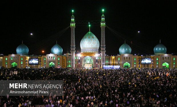 طنین نوای ای لشکر صاحب زمان(عج) در مسجد جمکران