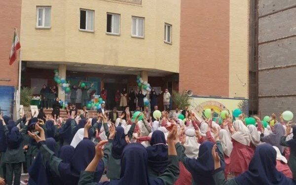 آماده سازی ۲۰۰ فضای آموزشی برای حضور بیش از۱۷ هزار دانشآموز در بردسکن