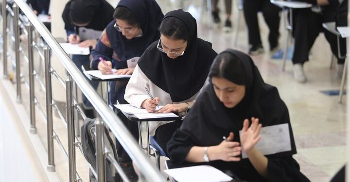 ۳۱ دانشآموز خراسان جنوبی رتبه زیر ۱۰۰ کنکور سراسری ۱۴۰۴ را کسب کردند