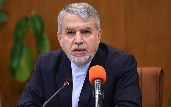 وزیر میراث فرهنگی روز چهارشنبه به قم سفر می‌کند