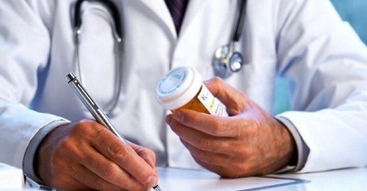 چرا دارو برای بیمار گران می‌شود + فیلم