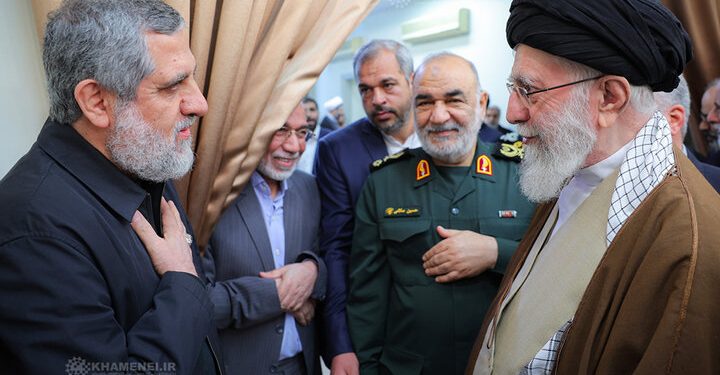 حاج رمضان ۴۰ سال زندگی مخفی خود را در تبعیت از رهبر انقلاب سپری کرد