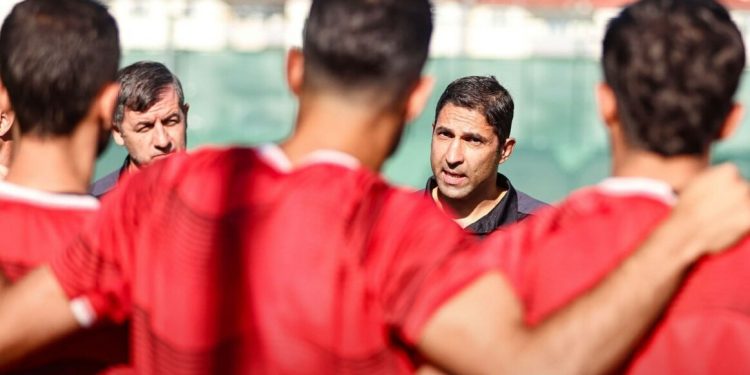 انگیزه وحید هاشمیان به بازیکنان جوان آکادمی: فعلا بیایید!