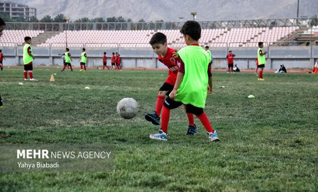 فستیوال مدارس فوتبال همدان در سه رده سنی برگزار می‌شود