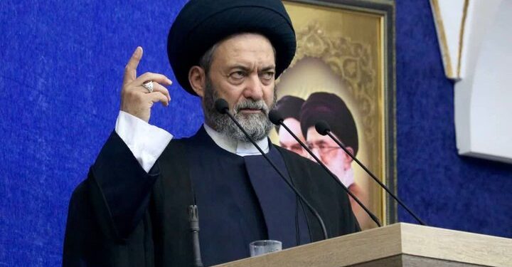 امام جمعه اردبیل: نظام تک قطبی به پایان رسیده است