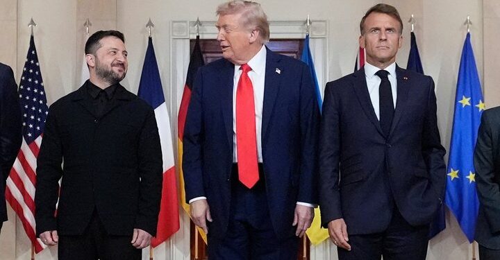 ماکرون: عدم موافقت پوتین با دیدارِ زلنسکی یعنی ترامپ بازی خورده است!