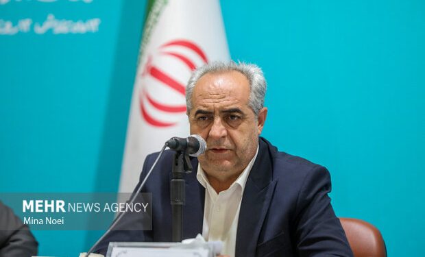 هیچ توفیقی بالاتر از خدمت در شرایط سخت جامعه نیست