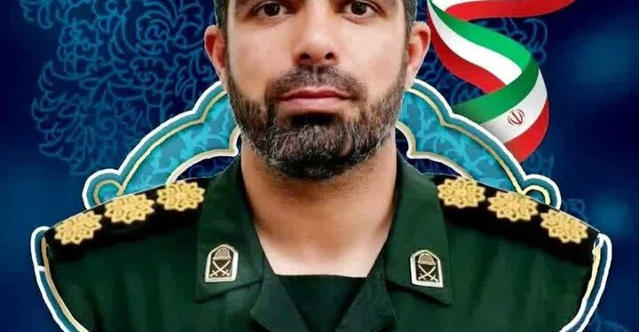 پیکر شهید مدافع امنیت «رحیم محمدی» در کرمان تشییع شد