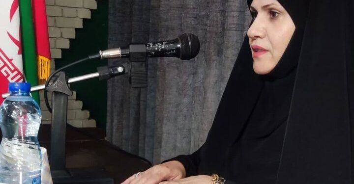 نخستین مدیر زن آموزش و پرورش پس از انقلاب در قروه معرفی شد