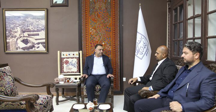 بافت تاریخی کرمان ظرفیتی کم‌نظیر برای توسعه گردشگری و رونق اقتصادی است