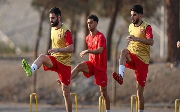 غیبت یک بازیکن و حضور بازیکنان آکادمی در تمرین پرسپولیس