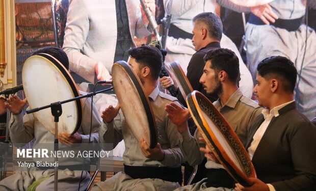 مسجد شافعی کرمانشاه میزبان جشن هفته وحدت و میلاد پیامبر اکرم (ص)