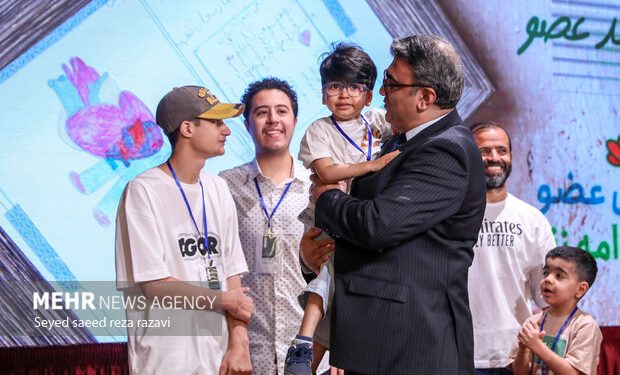 زندگی در انتظار دارو؛ اشک و لبخند بیماران پیوندی در جشن امید