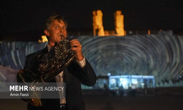 جشن سالگرد تاسیس ارکستر ارمنستانی در تختجمشید؛ همه برای ایران خواندند