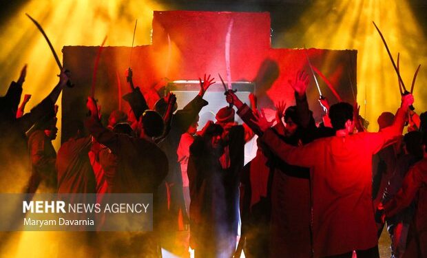 ویدیو اختصاصی مهر از نمایش «سرزمین خورشید» در بجنورد